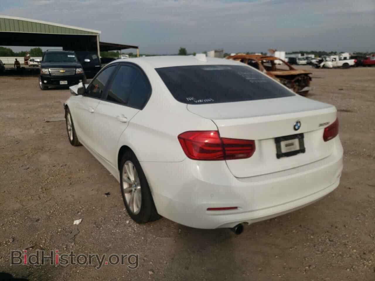 2016 BMW 3 SERIES - VIN: WBA8E1G50GNU11663 - Фото 3