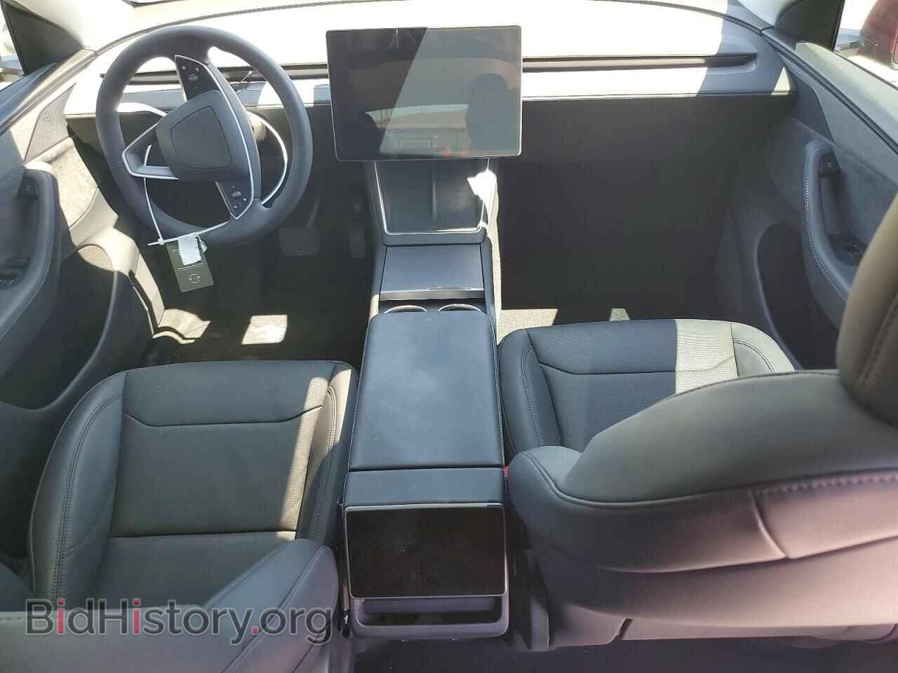 2026 TESLA MODEL Y - VIN: 7SAYGDEE7TF326607 - Photo 8