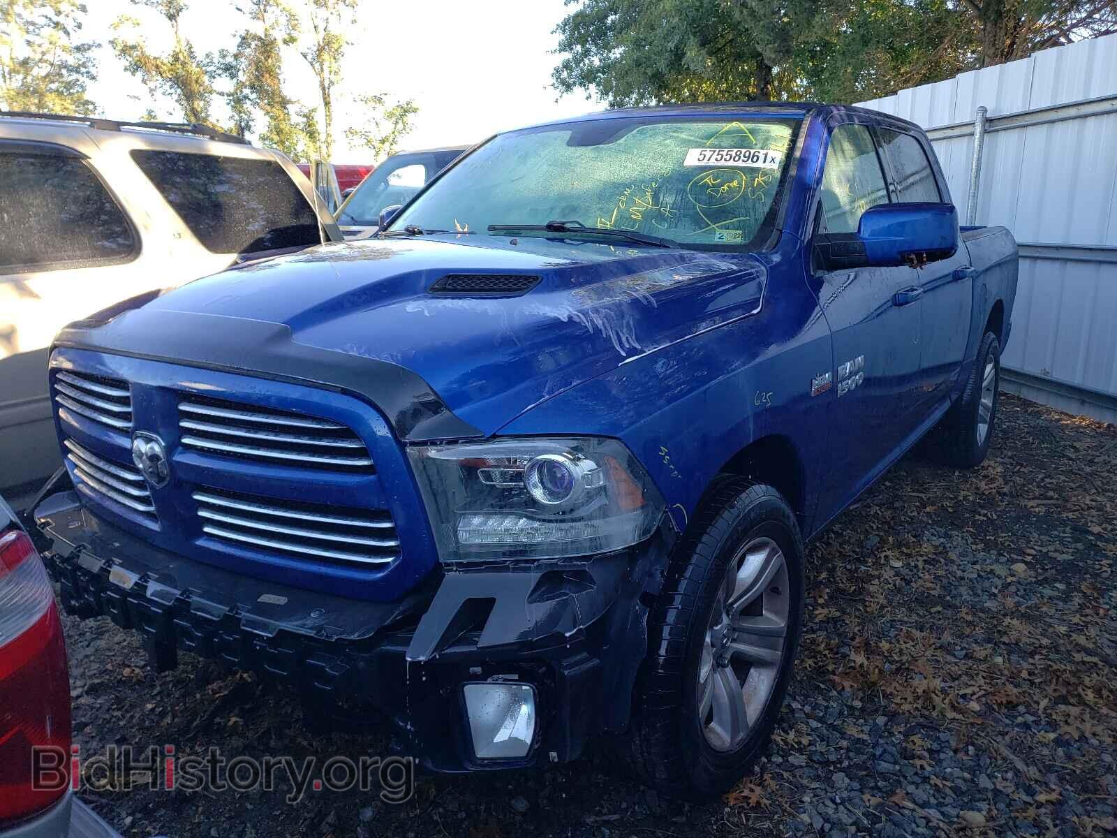 2017 RAM 1500 - VIN: 1C6RR7MT3HS617555 - Фото 2