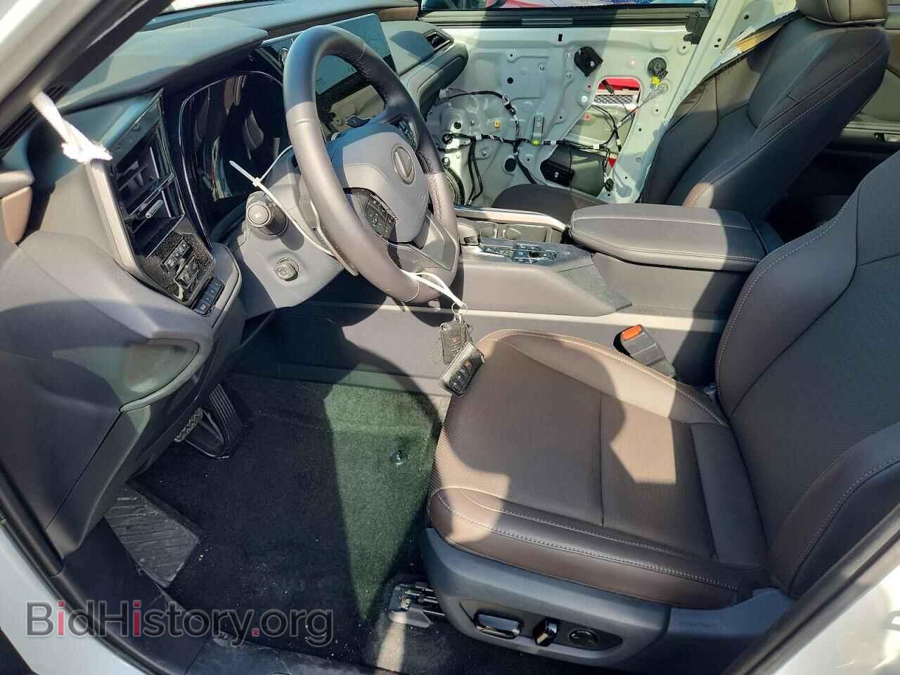 2026 LEXUS UNKNOWN - VIN: 5TDAAAB6XTS053976 - Photo 7
