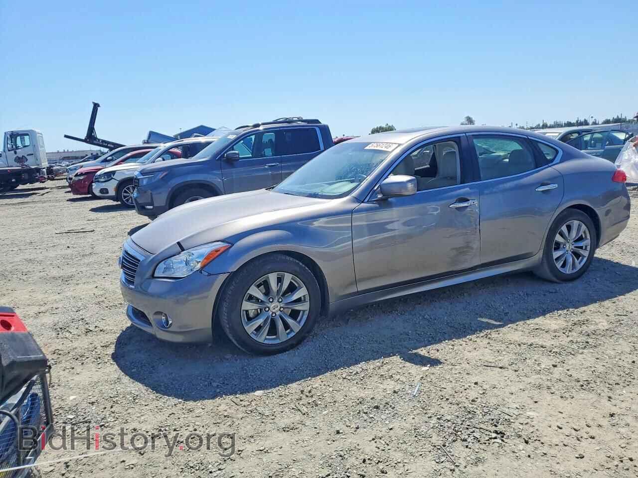 Photo JN1AY1AP3BM520352 - INFINITI M56 2011