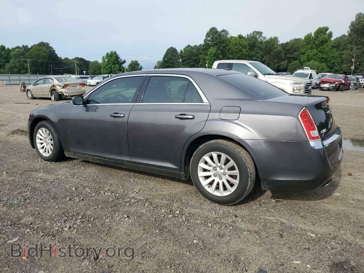 2013 CHRYSLER 300 - VIN: 2C3CCAAG3DH559960 - Фото 2
