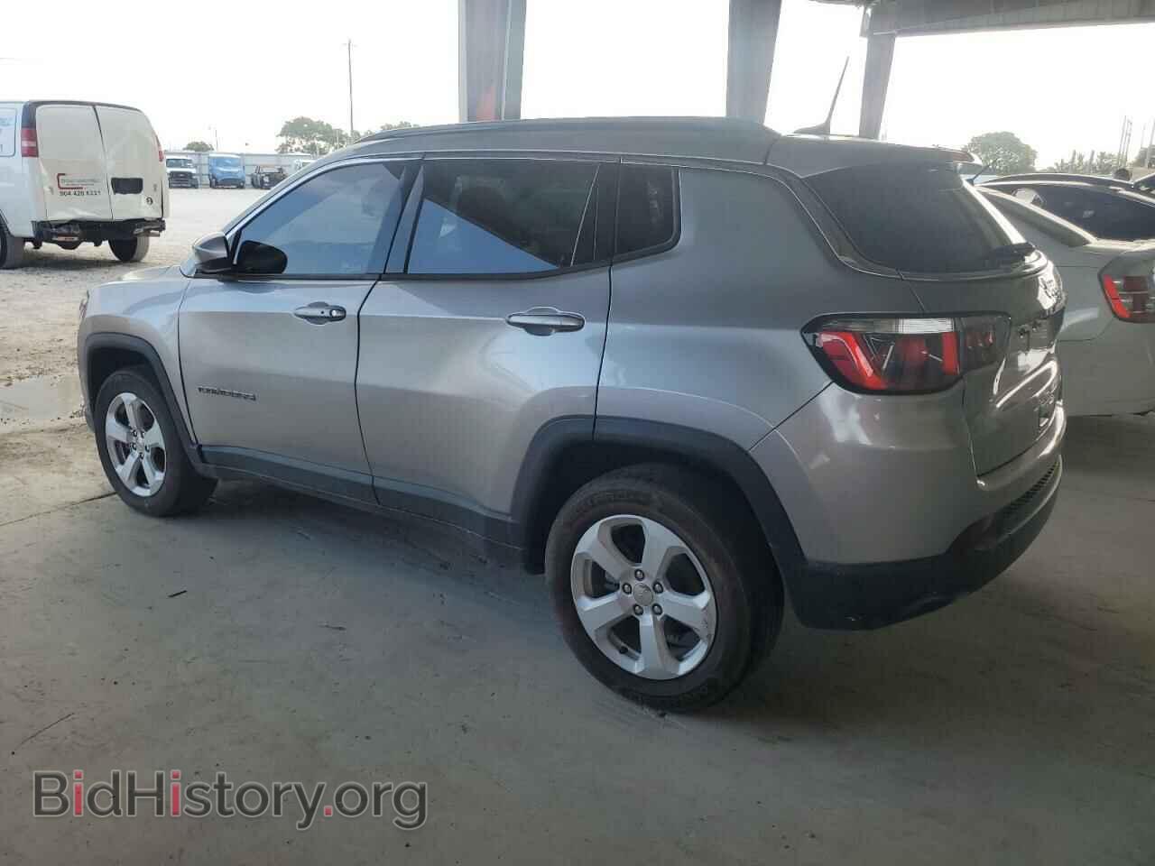 2019 JEEP COMPASS - VIN: 3C4NJDBB3KT599863 - Фото 2