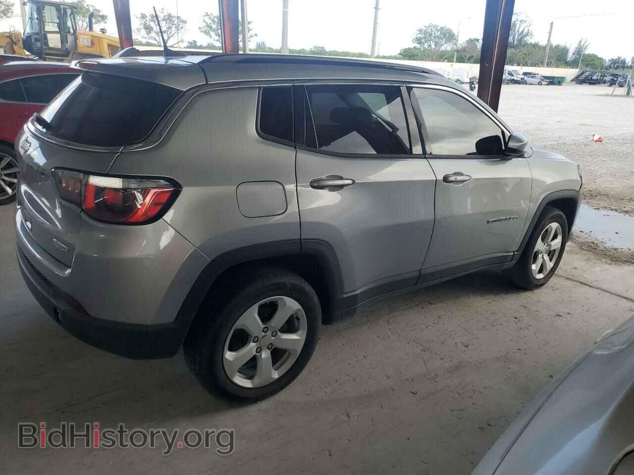 2019 JEEP COMPASS - VIN: 3C4NJDBB3KT599863 - Фото 3