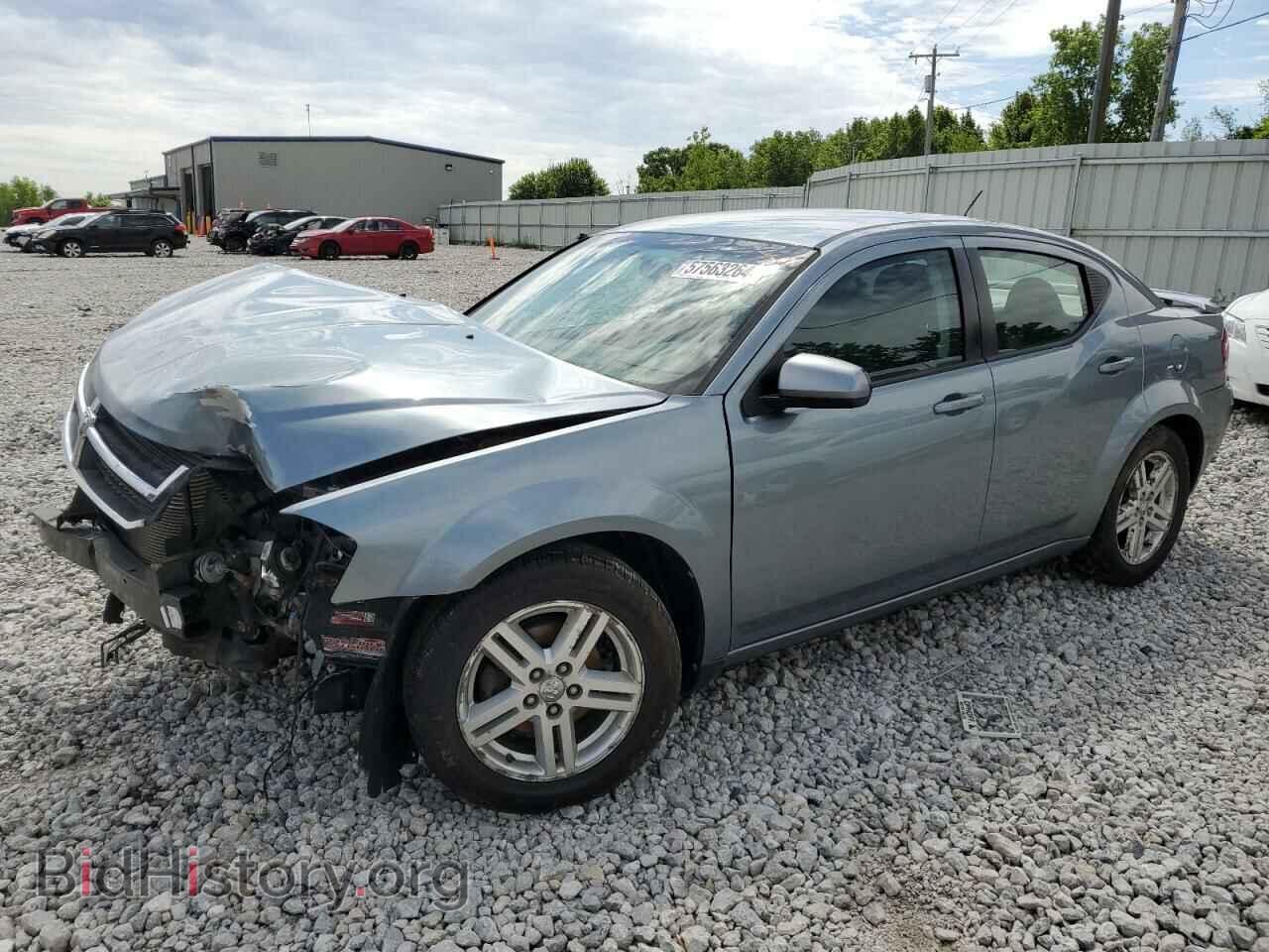 Photo 1B3CC5FB5AN109876 - DODGE AVENGER 2010