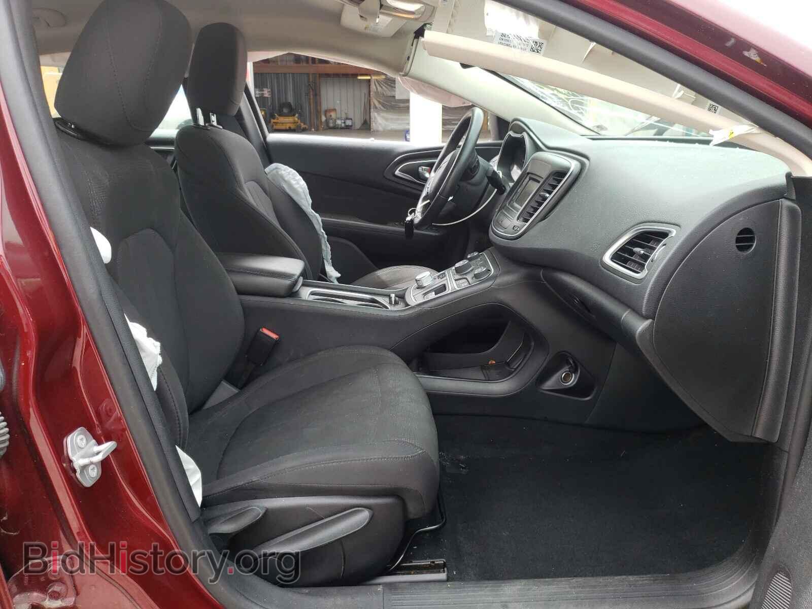 2016 CHRYSLER 200 - VIN: 1C3CCCAB6GN105679 - Фото 5
