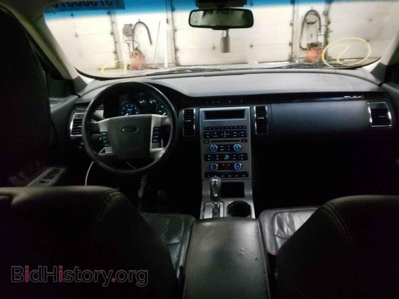 2010 Ford FLEX (VIN 2FMGK5CC6ABA39652) — фото 9 из 10