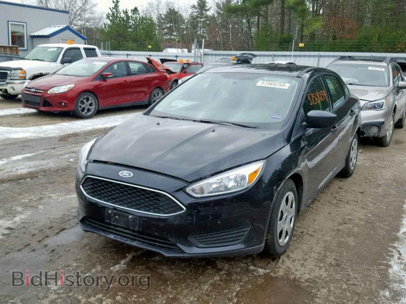 2017 Ford FOCUS (VIN 1FADP3E22HL227103) — photo 2 of 10