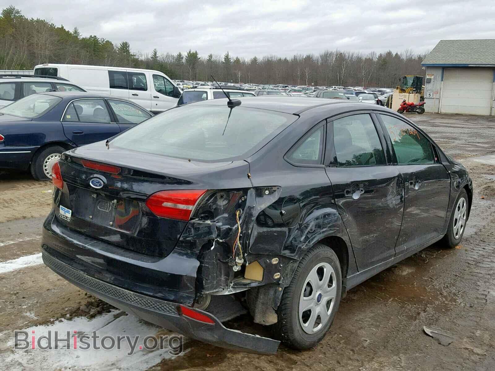 2017 FORD FOCUS - VIN: 1FADP3E22HL227103 - Photo 4