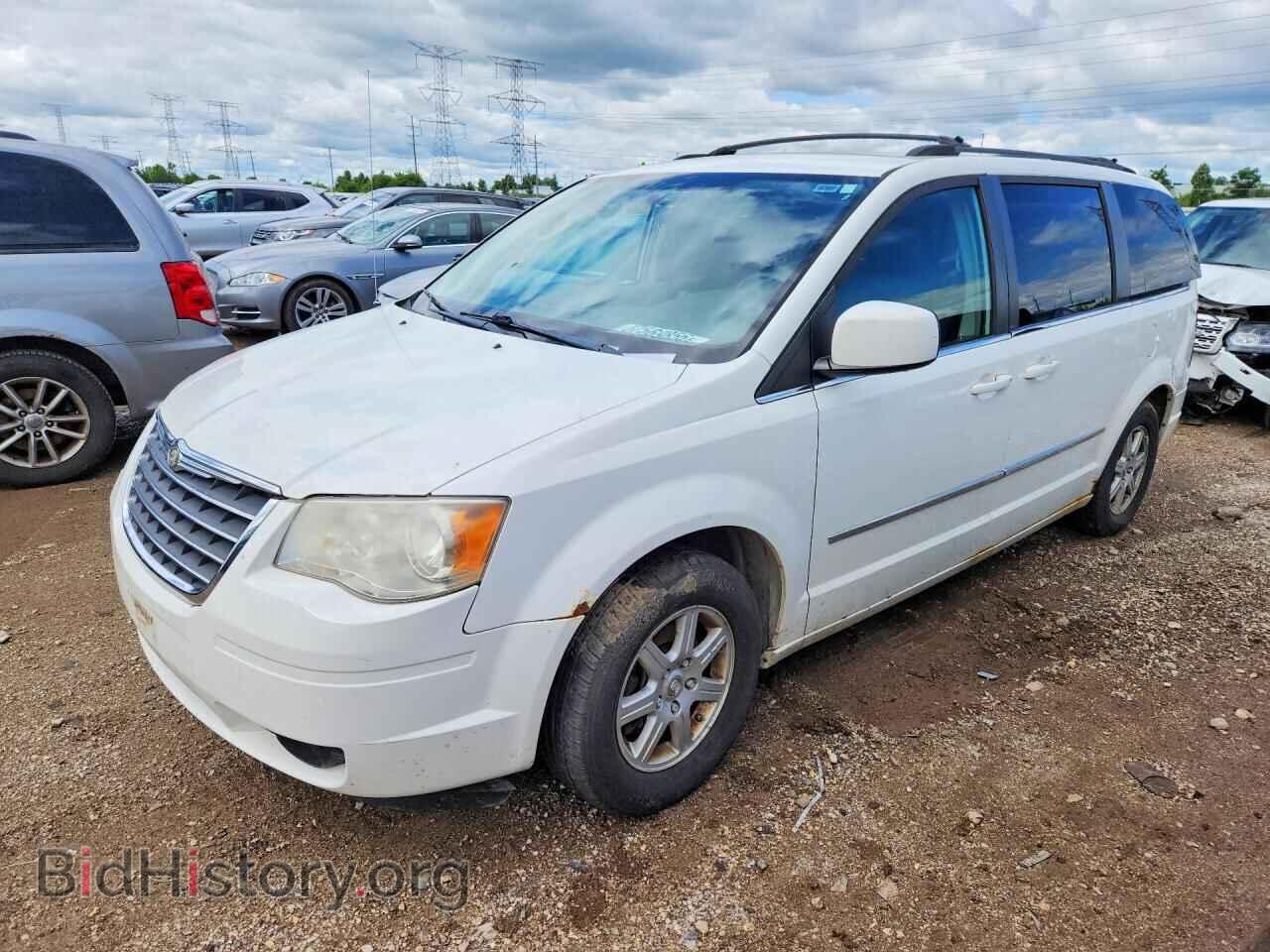 Photo 2A4RR8D16AR494087 - CHRYSLER MINIVAN 2010