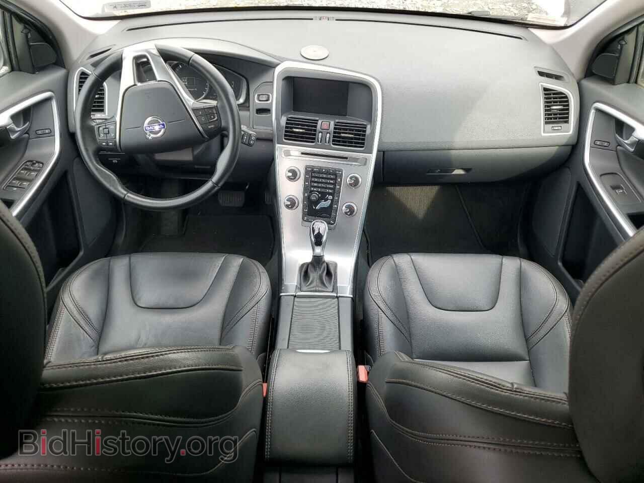 2017 VOLVO XC60 - VIN: YV440MDR9H2076878 - Фото 8