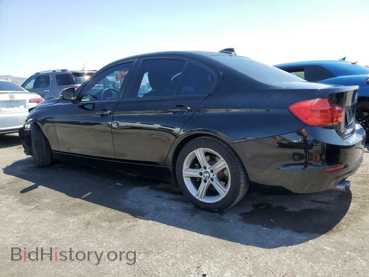 2013 BMW 3 SERIES - VIN: WBA3A5C53DF601319 - Фото 2