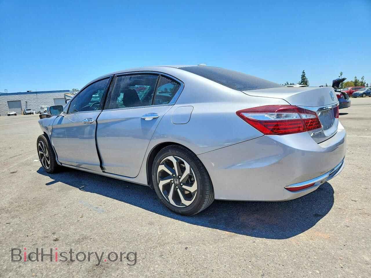 2017 HONDA ACCORD - VIN: 1HGCR2F06HA046820 - Photo 2