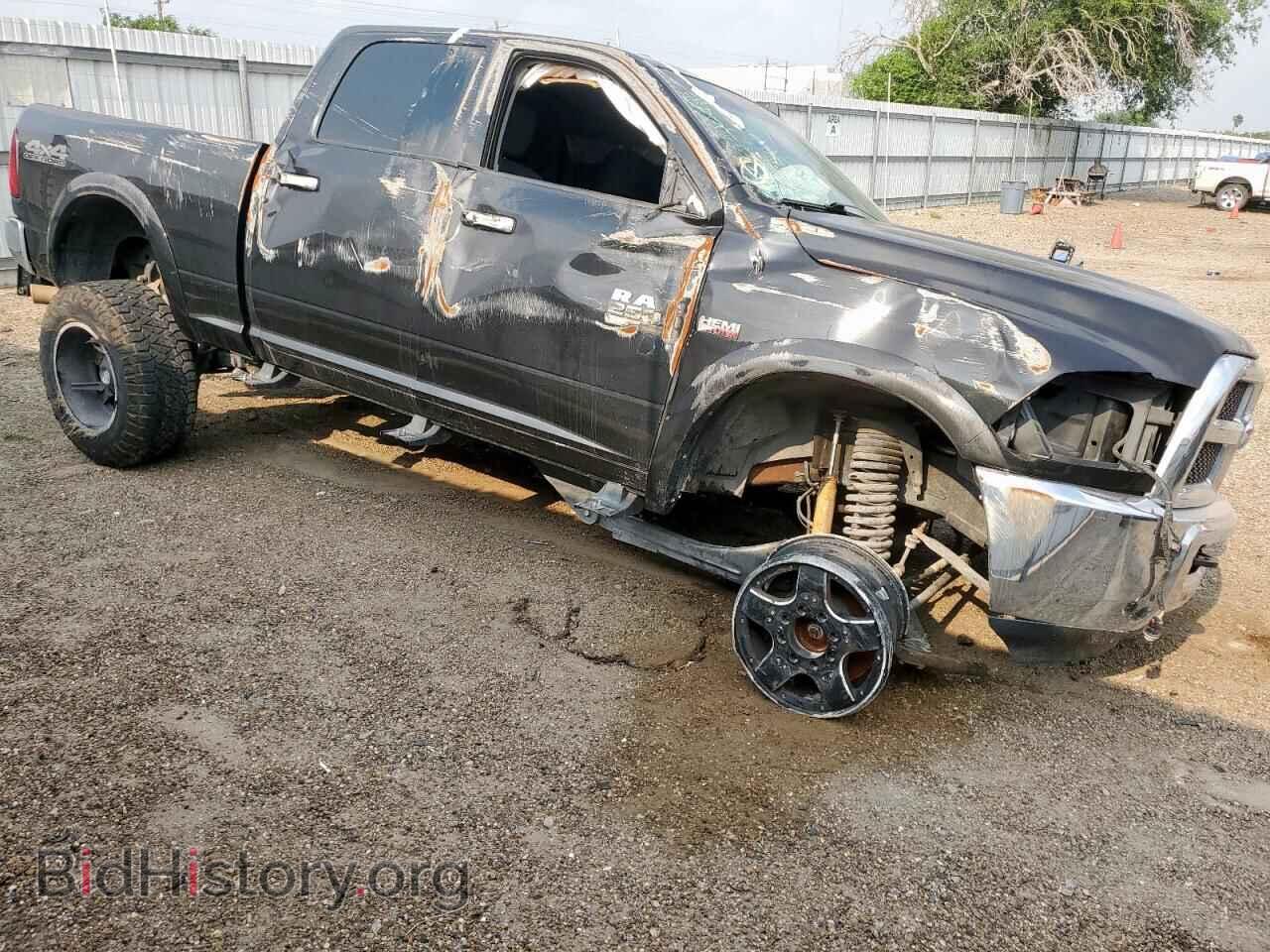 2017 RAM All Models - VIN: 3C6UR5DJ8HG698847 - Photo 4