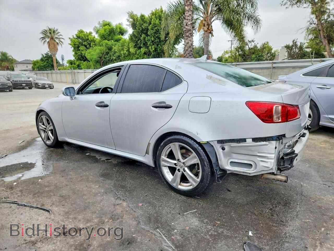 2011 LEXUS IS - VIN: JTHBF5C23B5129257 - Photo 2