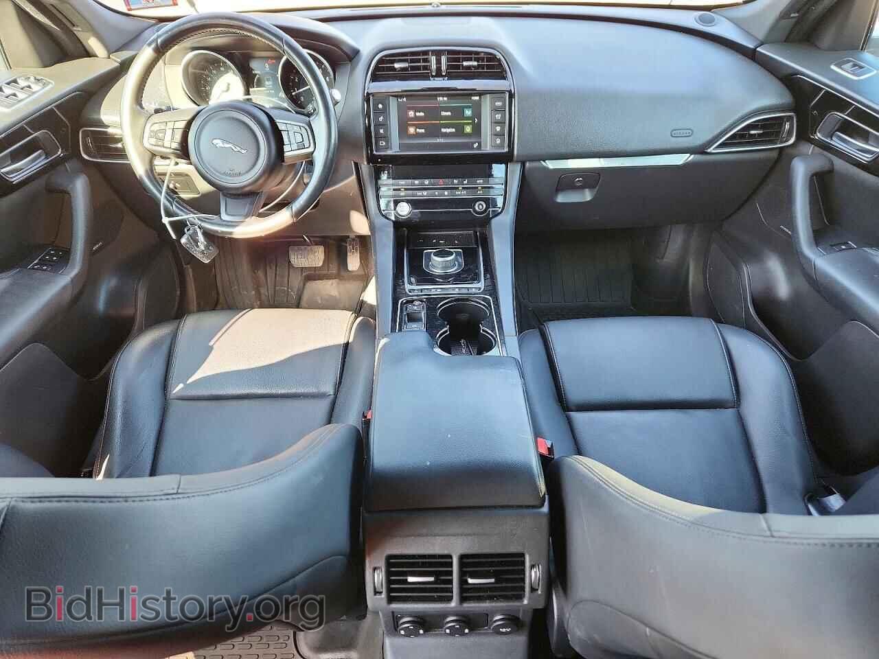 2017 JAGUAR F-PACE - VIN: SADCJ2BV4HA084655 - Фото 8