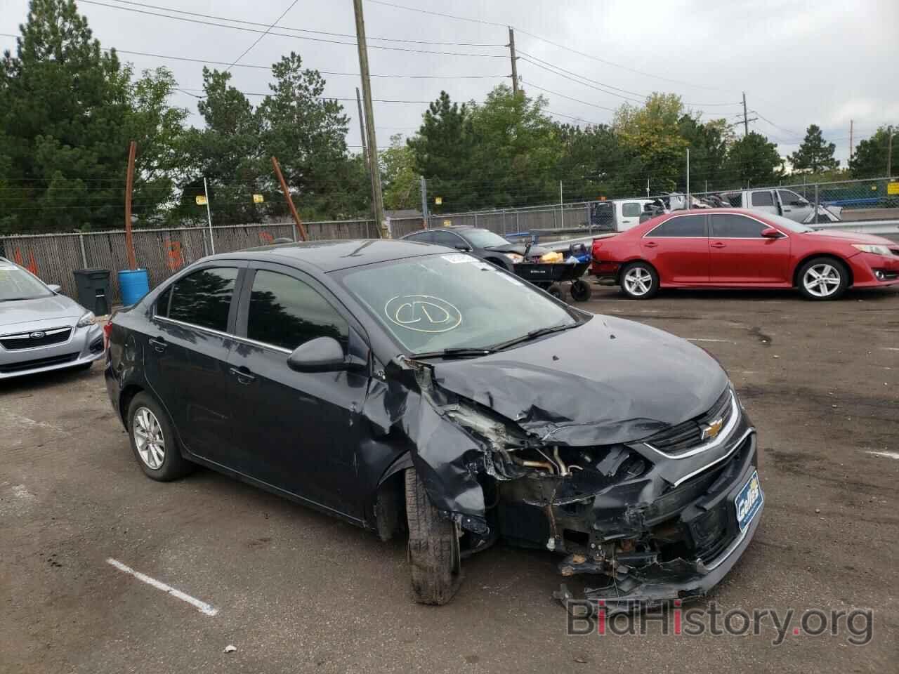 Photo 1G1JD5SH8J4116669 - CHEVROLET SONIC 2018