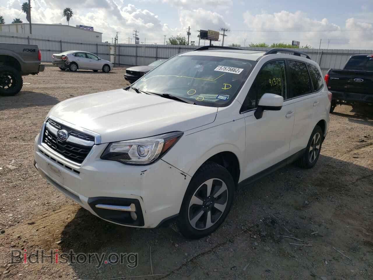 2017 SUBARU FORESTER - VIN: JF2SJARC4HH470393 - Фото 2