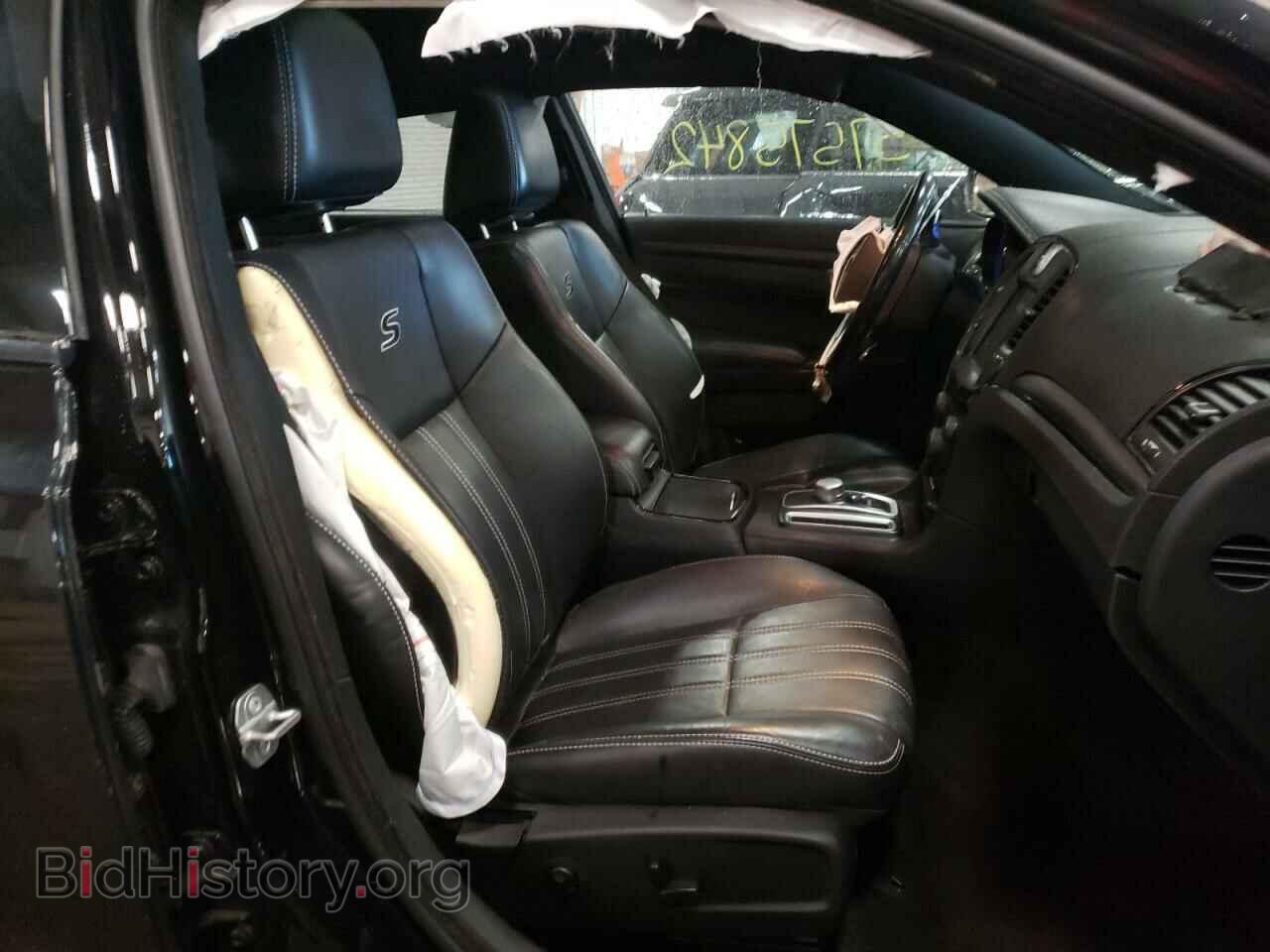 2016 CHRYSLER 300 - VIN: 2C3CCAGG2GH248810 - Photo 5