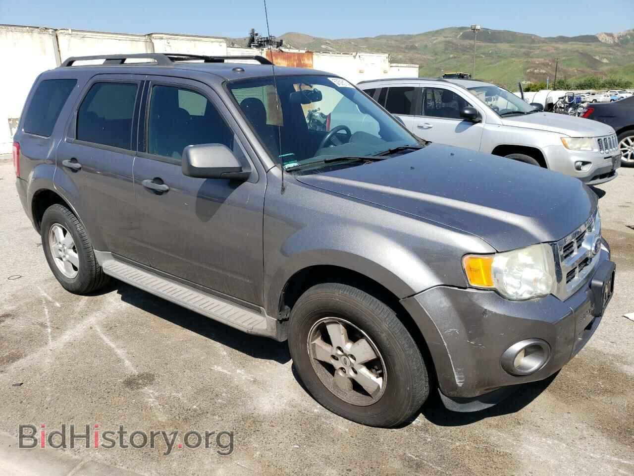 2011 FORD ESCAPE - VIN: 1FMCU9DG1BKB17103 - Фото 4