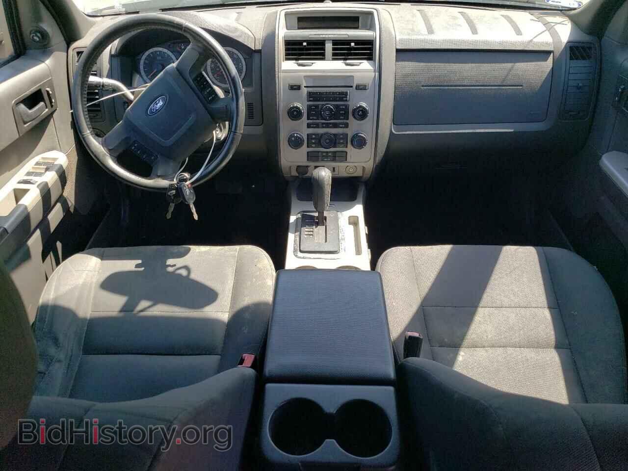2011 FORD ESCAPE - VIN: 1FMCU9DG1BKB17103 - Фото 8