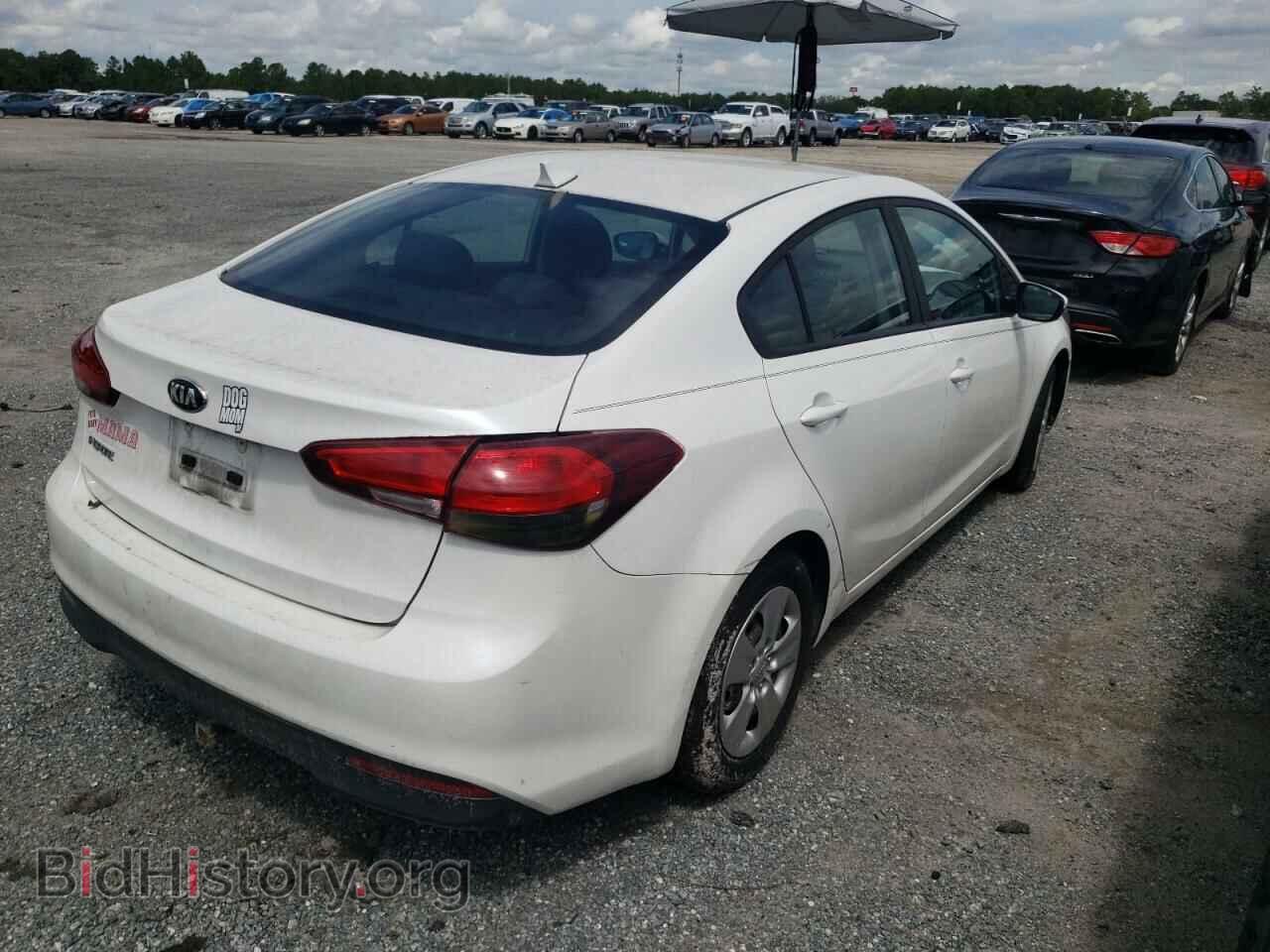 2017 KIA FORTE - VIN: 3KPFL4A77HE016798 - Фото 4