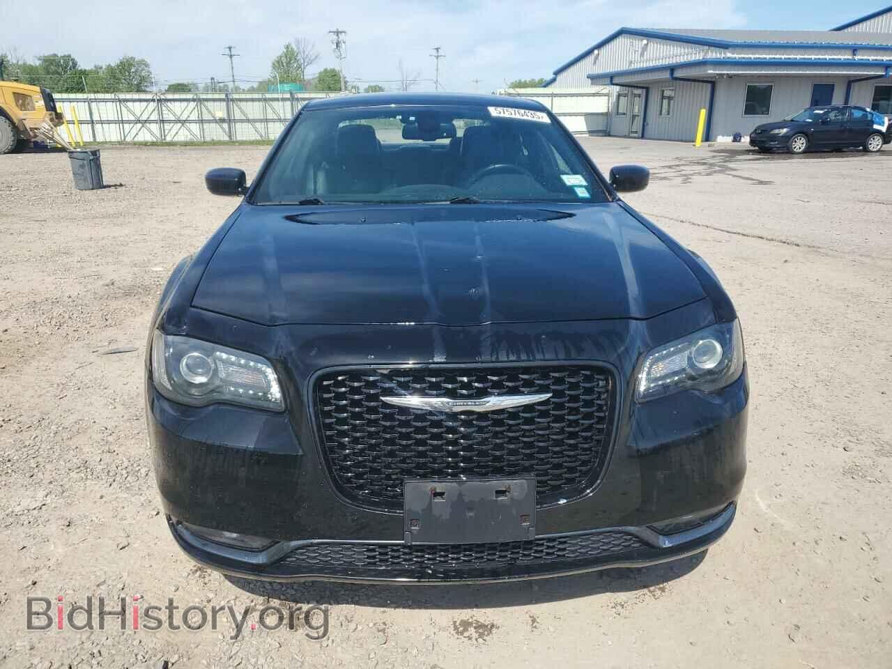 2016 CHRYSLER 300 - VIN: 2C3CCAGG0GH124292 - Фото 5