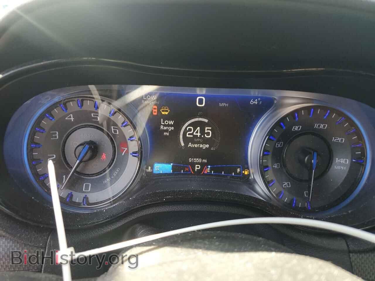 2016 CHRYSLER 300 - VIN: 2C3CCAGG0GH124292 - Фото 9