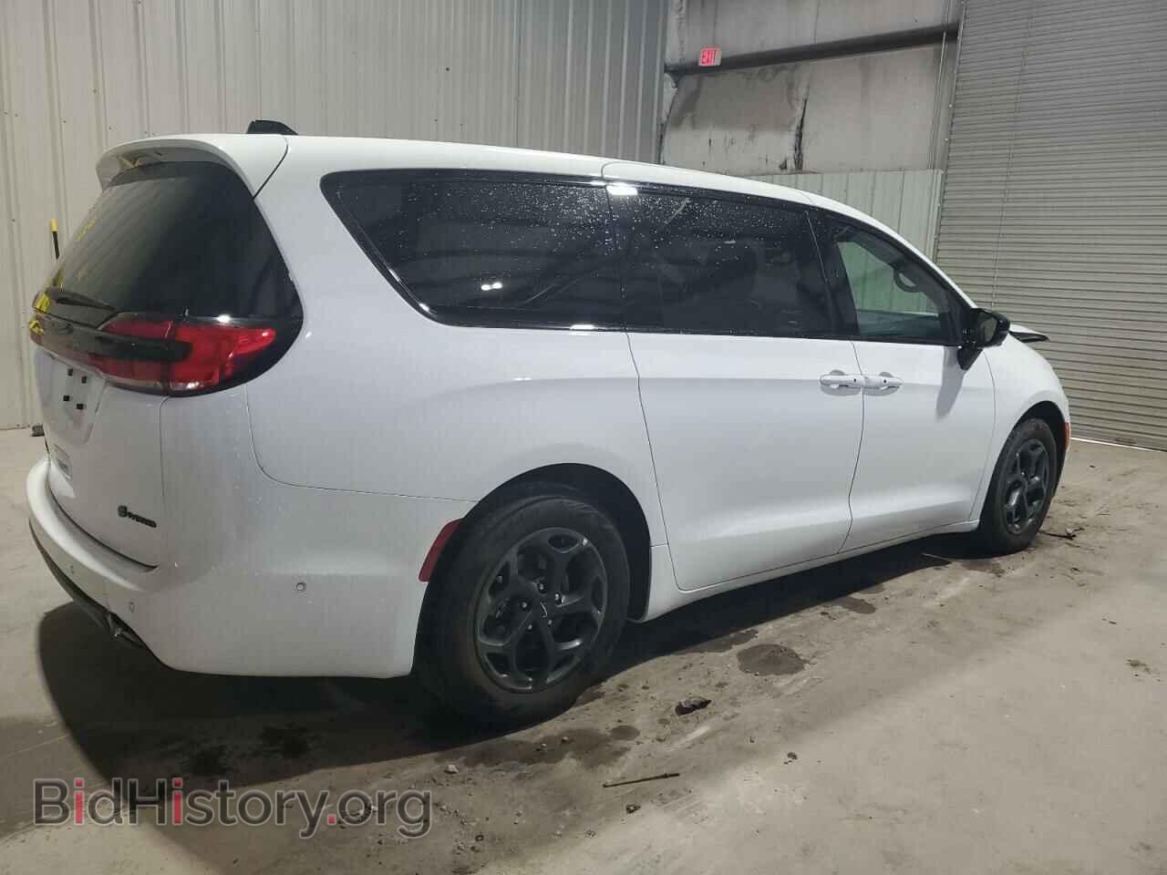 2024 CHRYSLER PACIFICA - VIN: 2C4RC1S71RR156565 - Фото 3