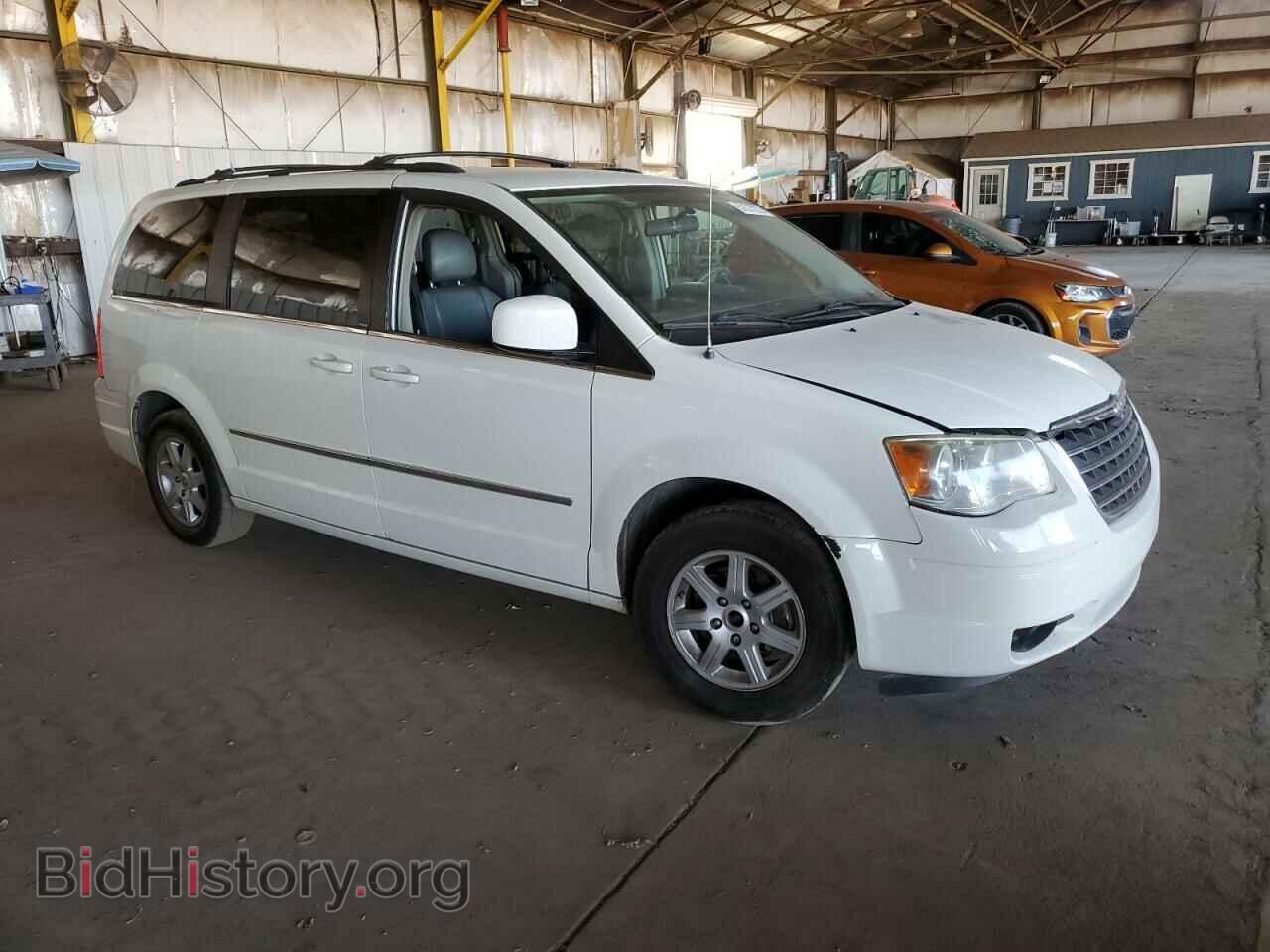 2010 CHRYSLER MINIVAN - VIN: 2A4RR5D16AR315450 - Фото 4