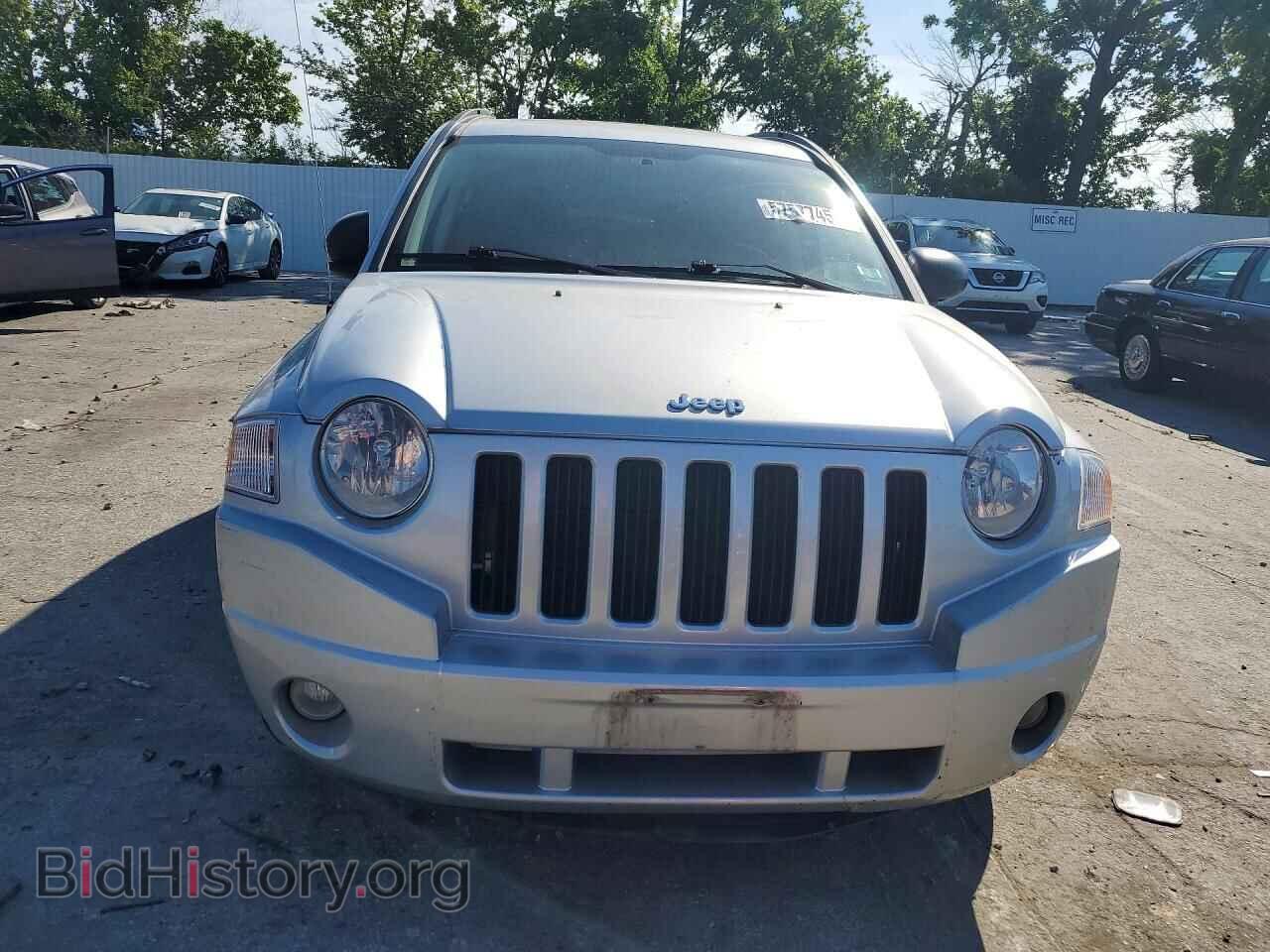 2009 JEEP COMPASS - VIN: 1J4FT47A19D139593 - Фото 5