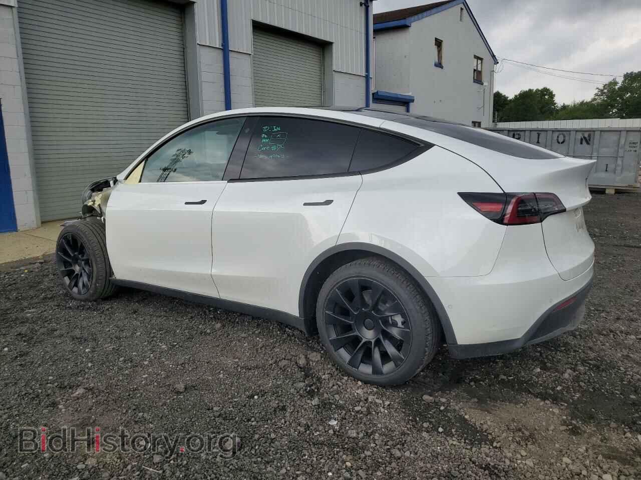 2022 TESLA MODEL Y - VIN: 7SAYGDEE2NA014114 - Фото 2