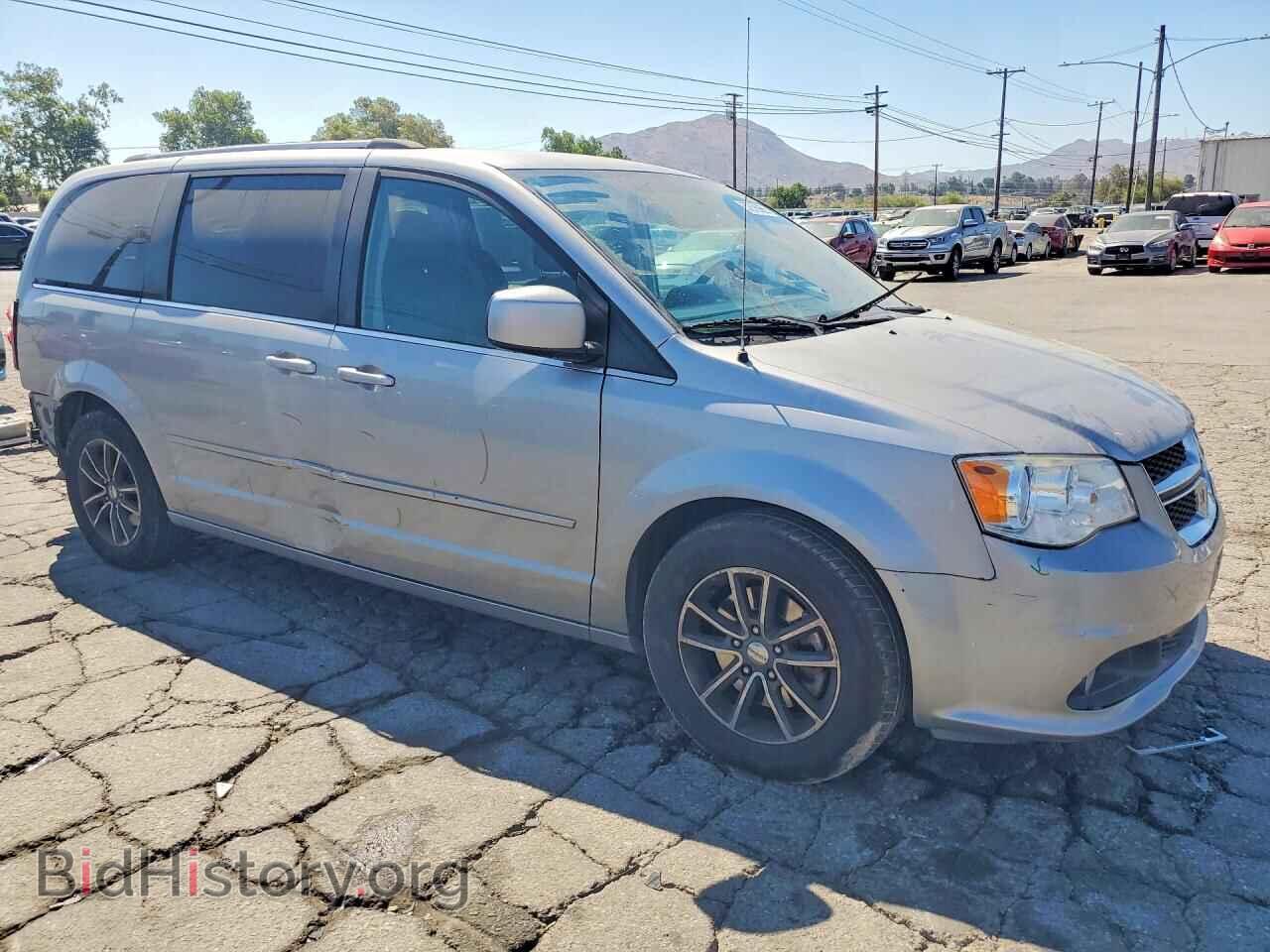 2017 DODGE CARAVAN - VIN: 2C4RDGCG1HR685205 - Photo 4