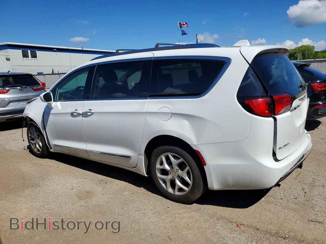 2017 CHRYSLER PACIFICA - VIN: 2C4RC1EG4HR532914 - Фото 2