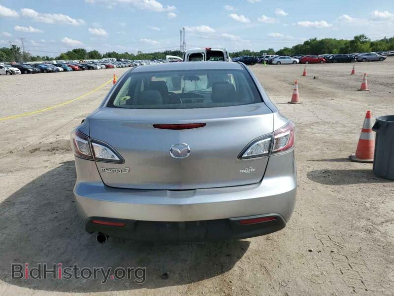 2011 Mazda 3 (VIN JM1BL1VG9B1447290) — фото 6 из 12