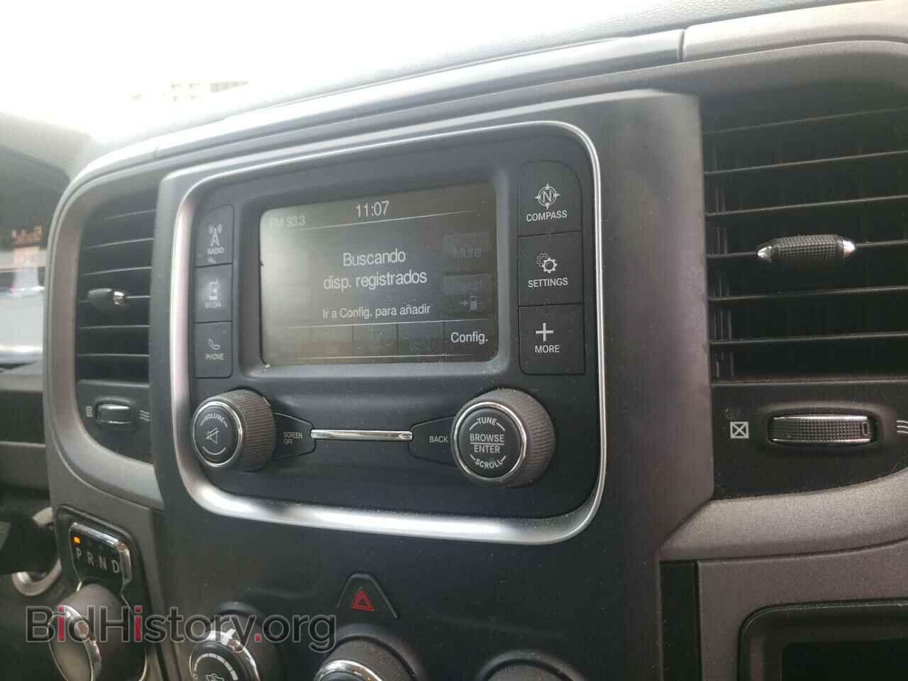 2018 RAM 1500 - VIN: 1C6RR7FG2JS282083 - Фото 9