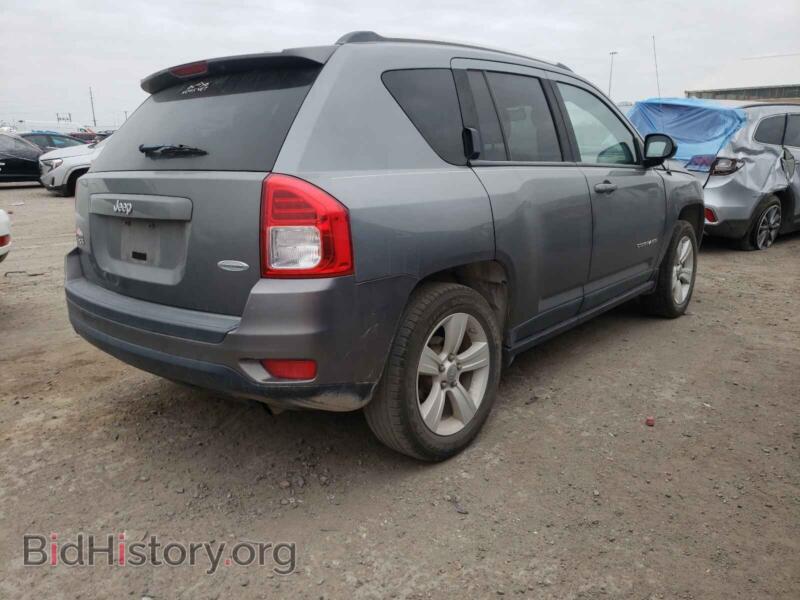 2011 Jeep COMPASS (VIN 1J4NF1FB4BD250477) — фото 4 из 10