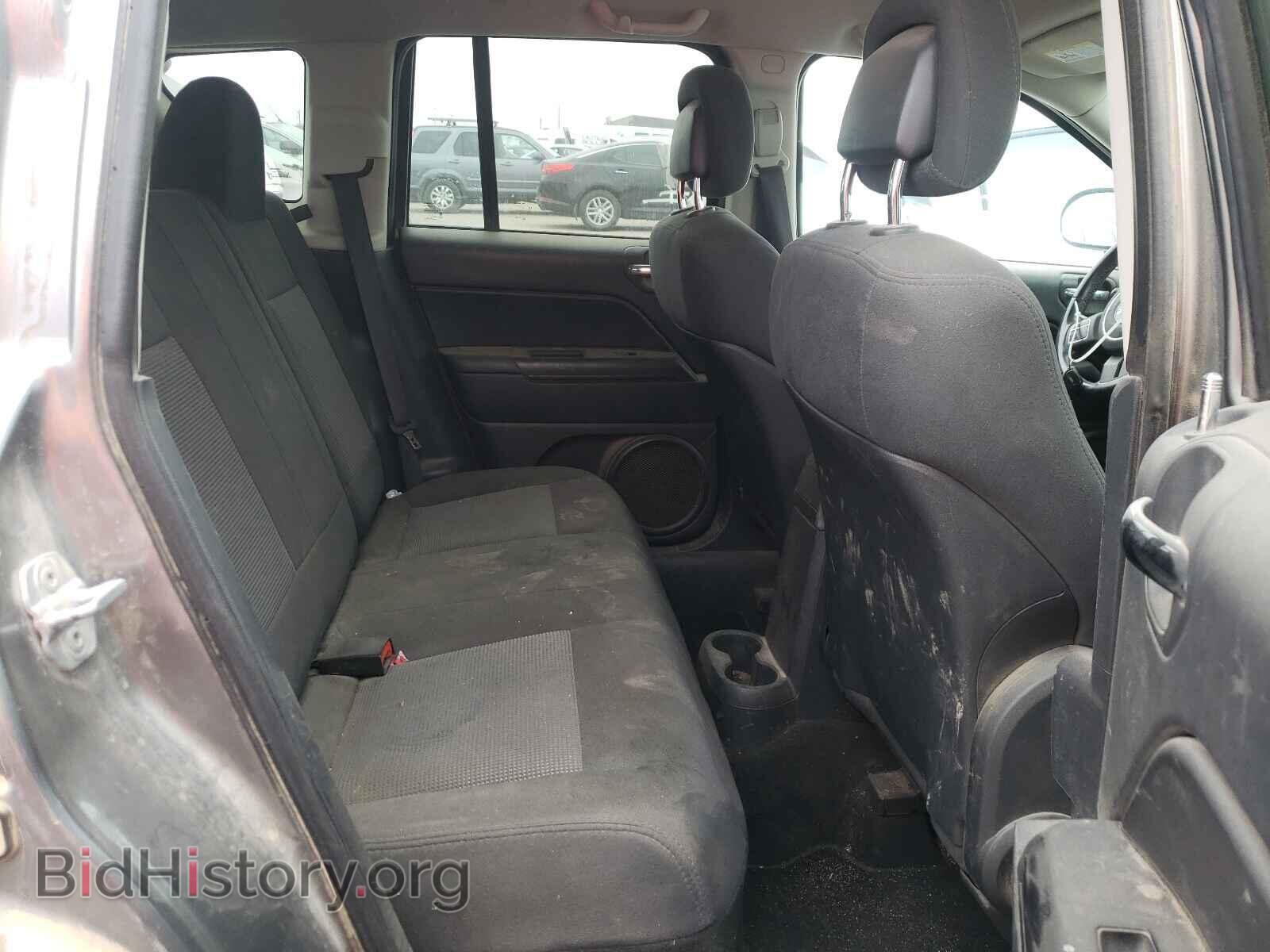 2011 JEEP COMPASS - VIN: 1J4NF1FB4BD250477 - Photo 6