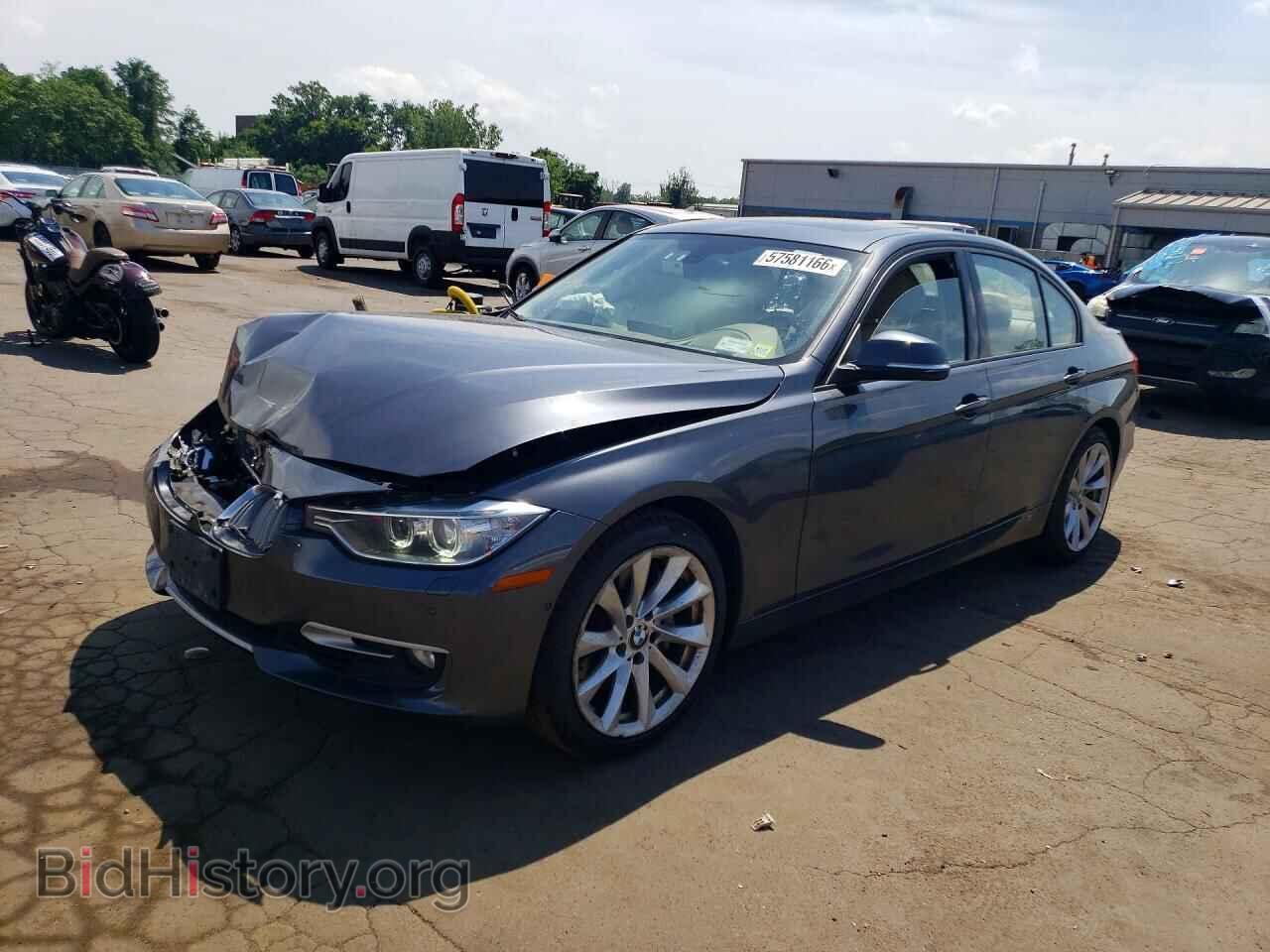 Photo WBA3B9C53DF586373 - BMW 3 SERIES 2013