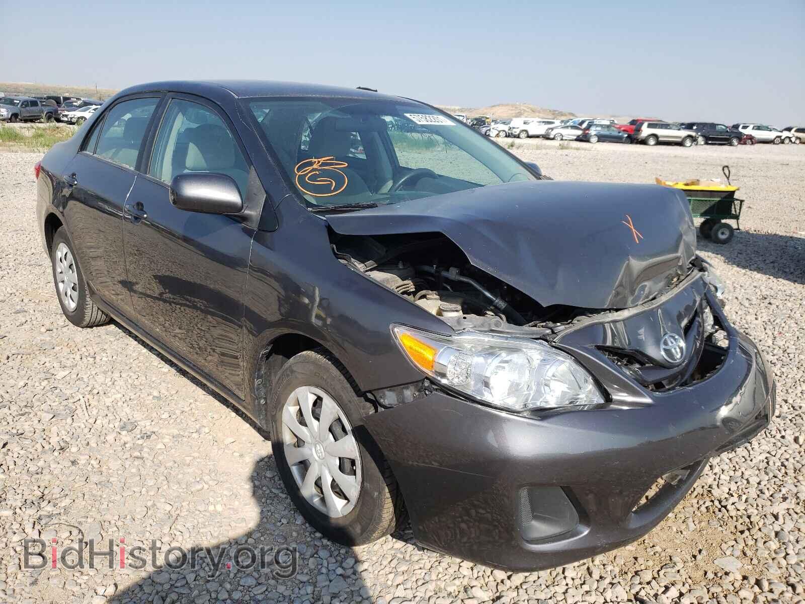 Photo 2T1BU4EE0BC630134 - TOYOTA COROLLA 2011