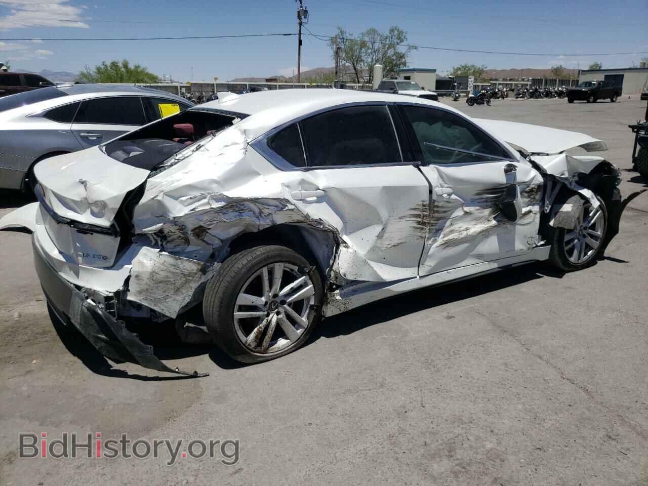 2023 LEXUS IS - VIN: JTHCA1D21P5128013 - Фото 3