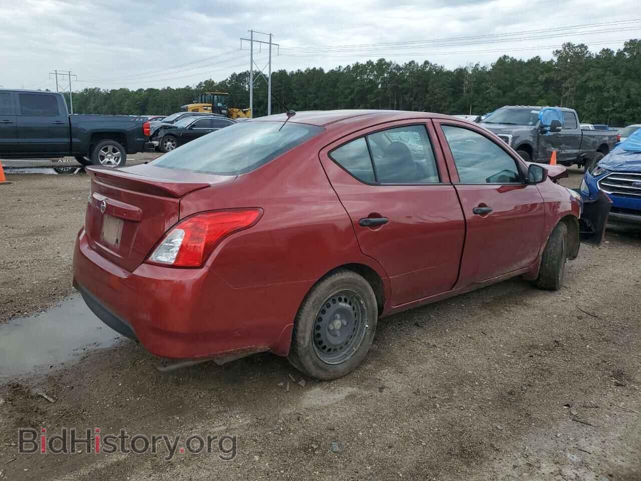 2017 NISSAN VERSA - VIN: 3N1CN7AP3HL820402 - Фото 3