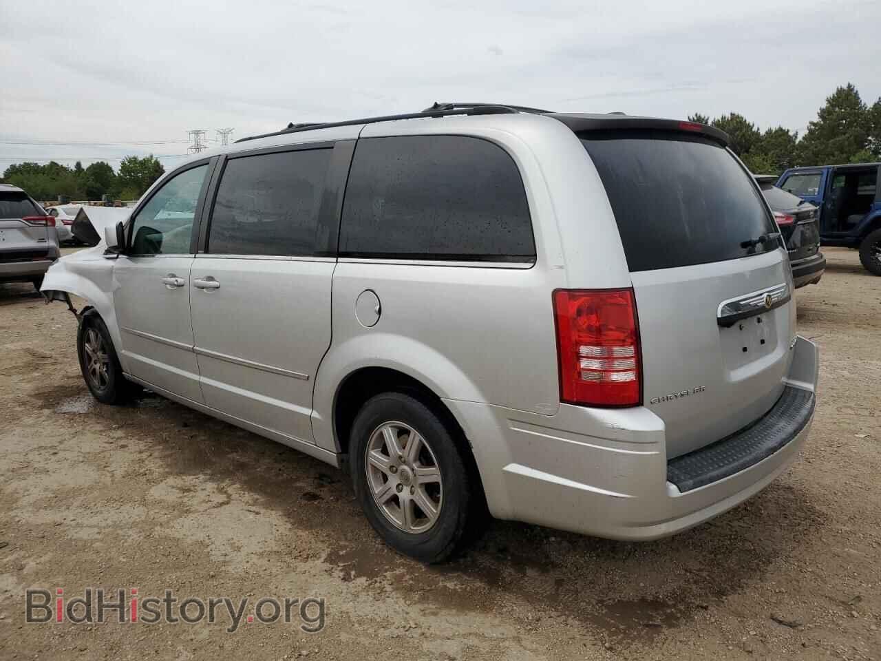 2010 CHRYSLER MINIVAN - VIN: 2A4RR8D19AR361291 - Фото 2