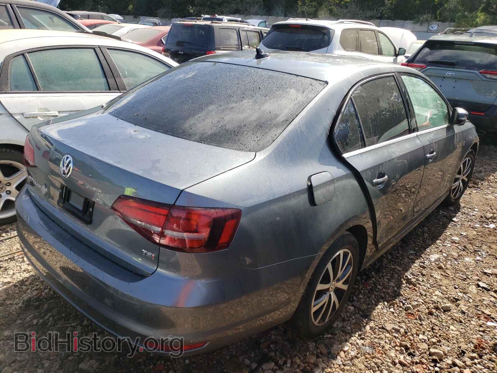2018 VOLKSWAGEN JETTA - VIN: 3VWDB7AJXJM263569 - Фото 4