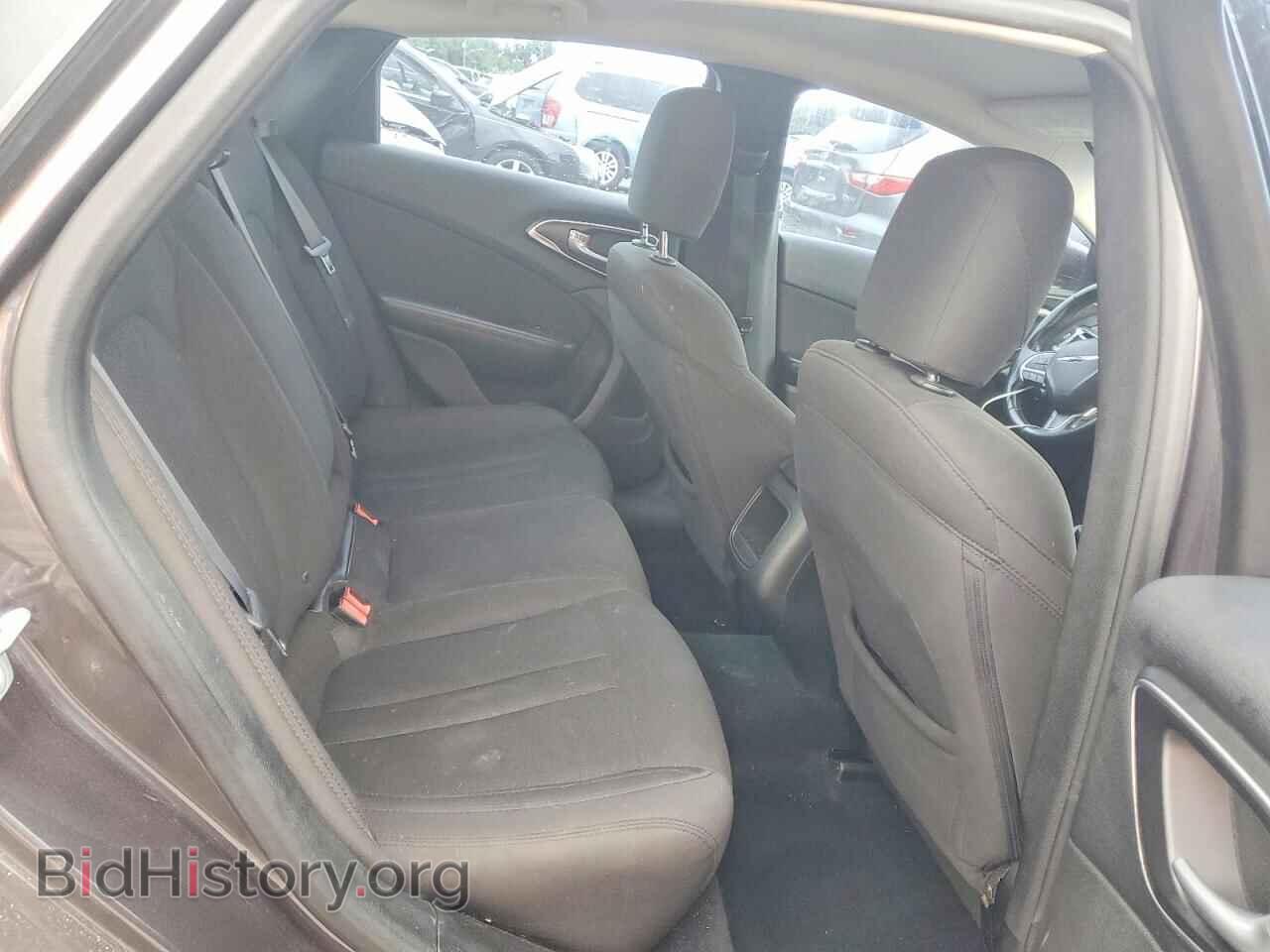 2016 CHRYSLER 200 - VIN: 1C3CCCAB4GN111951 - Photo 10