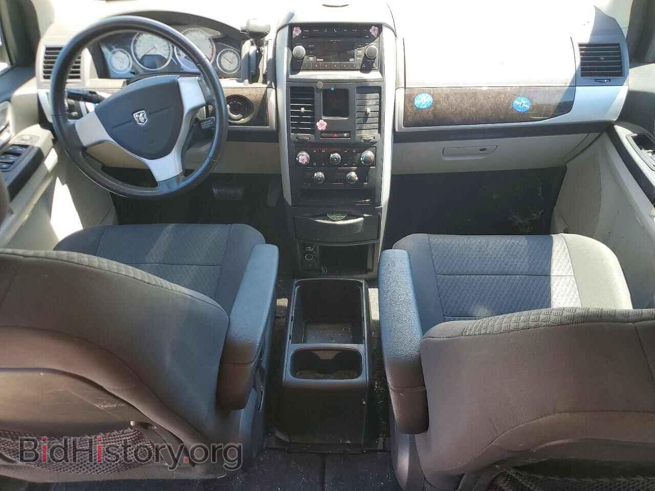 2010 DODGE CARAVAN - VIN: 2D4RN5D15AR443781 - Фото 8