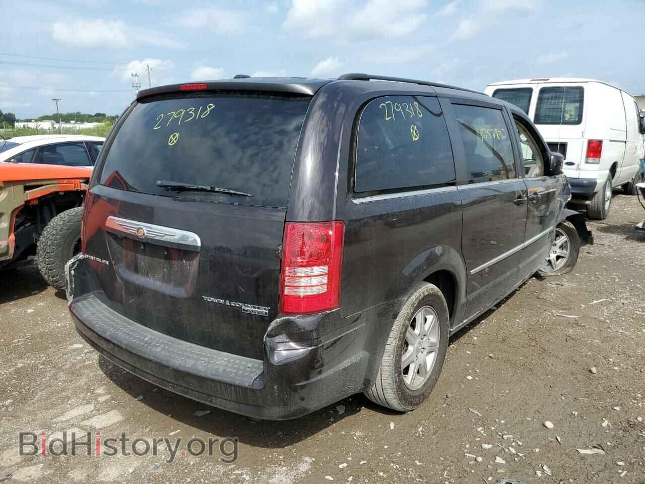 2010 CHRYSLER MINIVAN - VIN: 2A4RR5D10AR279318 - Photo 4