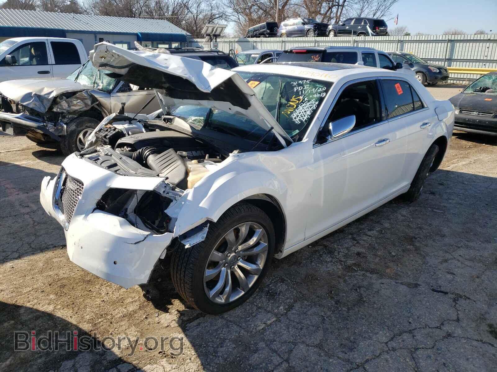 2015 CHRYSLER 300 - VIN: 2C3CCAET5FH755781 - Фото 2