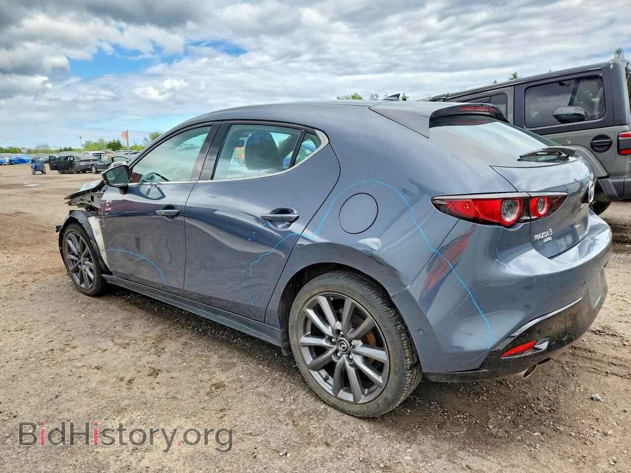 2021 MAZDA 3 - VIN: JM1BPBML0M1303901 - Photo 2