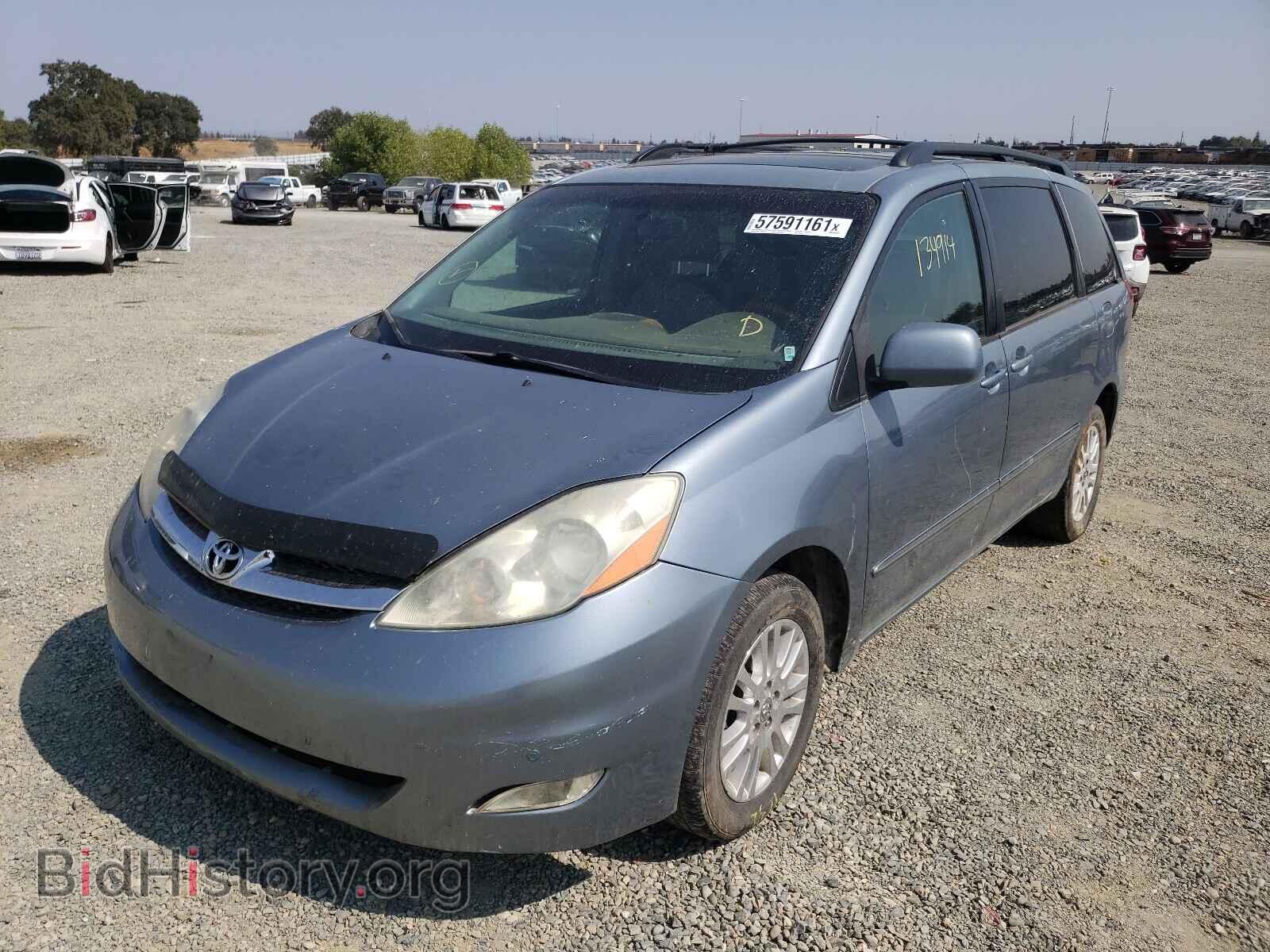 2007 TOYOTA SIENNA - VIN: 5TDBK22C07S001663 - Фото 2